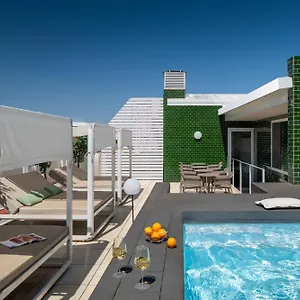 https://opera-apartments-alameda.es-andalucia.com